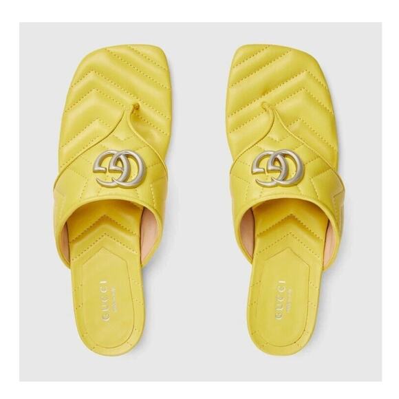 Gucci Marmont Chevron Double G 38/ US 8 Thong Sandals Lime Yellow Leather NIB - Picture 3 of 14